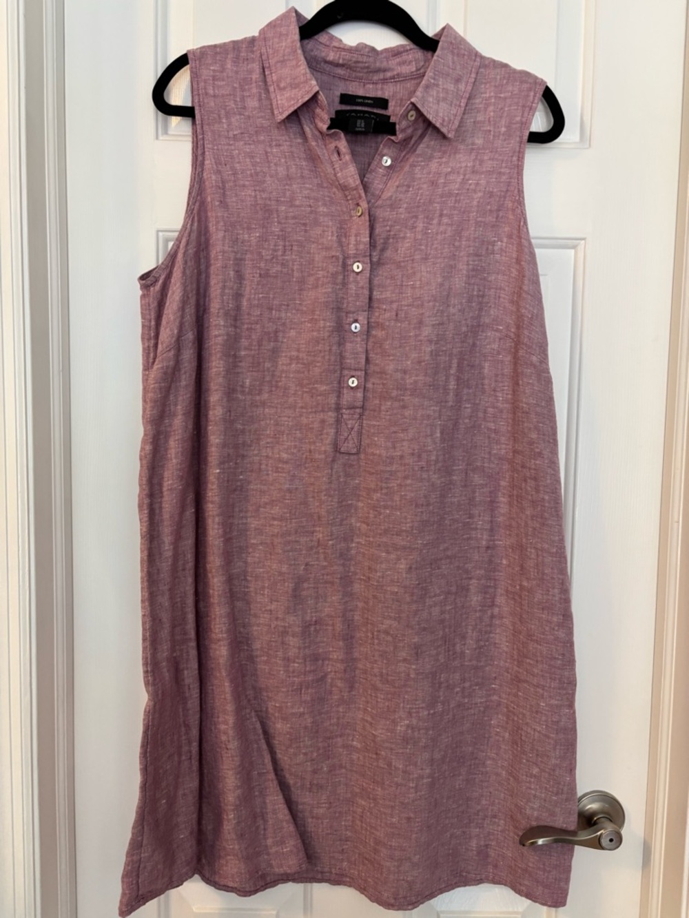 Tahari Sleeveless Collared Linen Tunic